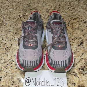 Hoka One One